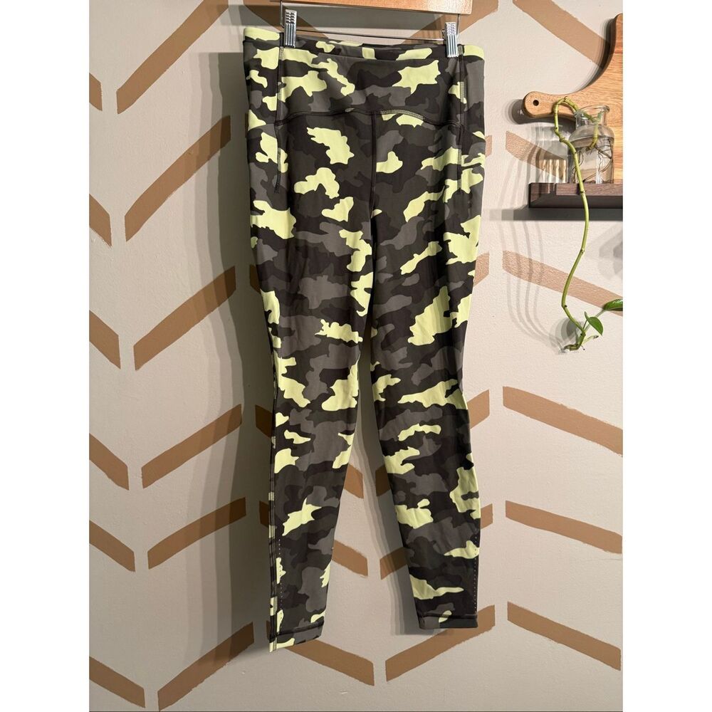 Lululemon Athletica Green Black Stretch Camouflage Pull-On Leggings Size 10